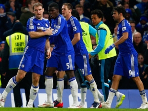Prvního finalistu Capital One Cupu muselo určit prodloužení: O postupu Chelsea rozhodl Ivanovič