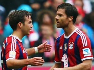 Bale, Henry, Götze a další přestoupili po prodloužení smlouvy. Připojí se k nim Marco Reus?