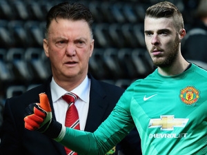 De Geova situace neprospívá ani jedné straně, přiznává van Gaal po prohře s PSG