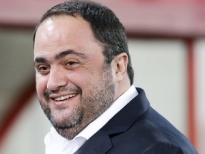Majitel Olympiakosu Pireus dal týmu pokutu půl milionu eur
