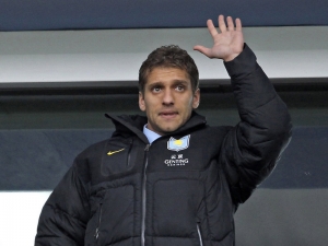 Petrov je po boji s leukémií zpět v Aston Ville, bude asistentem