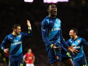 Dokonalá pomsta: Welbeck v FA Cupu vyřadil Manchester United a poslal Arsenal do semifinále