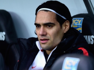 Falcao je stále oddaný United, ale svou budoucnost bude zvažovat