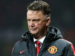 Van Gaal v novém dokumentu uvádí: Hráči už se vypořádali s mou filozofií. Co o něm řekli Xavi a Rooney? 