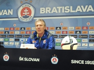 Chovanec skončil na lavičce fotbalistů Slovanu Bratislava