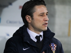 Trenéra Chorvatů Kovače napadli na odpočívadle fanoušci