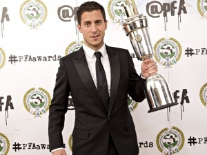 Nejlepším hráčem letošního ročníku Premier League byl zvolen Eden Hazard