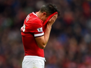 Van Persie už kopat penalty nebude, rozhodl Louis van Gaal