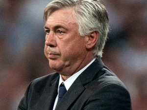 Trenér Ancelotti potřebuje pauzu, příchod do Milána odmítl