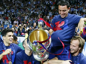 Jestli budu pokračovat? Zatím nevím, neobjasnil svoji budoucnost Enrique. Xavi se loučil 25. titulem