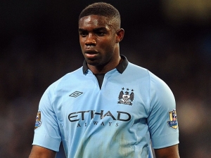 Obránce Richards vyměnil Manchester City za Aston Villu