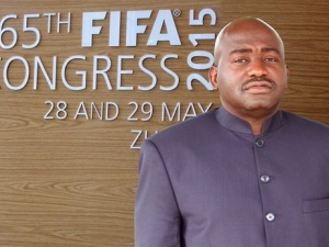 Blattera chce v čele FIFA vystřídat i šéf liberijského fotbalu