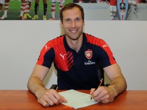 Hotovo – Petr Čech je hráčem Arsenalu