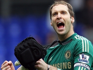 Čech věří, že Arsenalu pomůže konečně vyhrát anglický titul