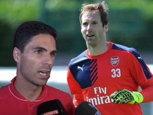 Arteta: Petr Čech náš tým hodně pozvedne