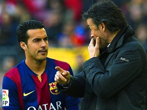 Trenér Barcelony: Pedro zůstane v Barceloně. Je pro nás důležitý