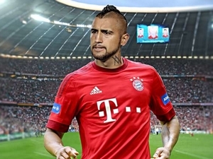 Arturo Vidal je oficiálně hráčem Bayernu, podepsal čtyřletou smlouvu