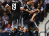 Debutant Pedro nasměroval Chelsea k první výhře, Manchester United pouze remizoval s Newcastlem, Citizens zůstávají stoprocentní