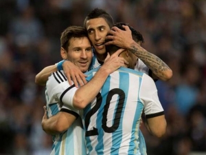 Čeští fotbalisté jsou v žebříčku FIFA nadále dvacátí, první je Argentina