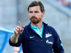 Villas Boas napadl sudího a šest zápasů nesmí na lavičku Petrohradu