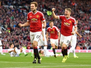 Tradiční souboj Manchesteru United s Liverpoolem pro domácí. Martial pečetil výhru United 3:1