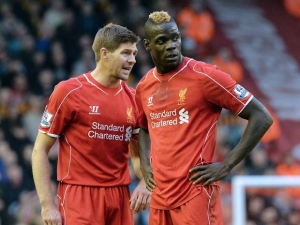 Steven Gerrard: Věděl jsem, že Mario Balotelli v Liverpoolu selže