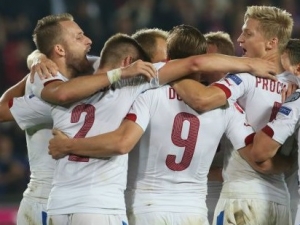 Čeští fotbalisté jsou v žebříčku FIFA patnáctí, nejvýše od roku 2009