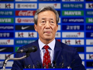 Etická komise FIFA sabotuje moji kandidaturu, tvrdí Čong Mong-jun 
