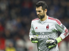 Brankář AC Diego Lopez potvrdil, že je zraněný