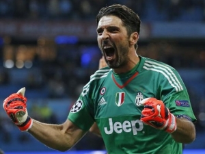 Buffon: Juvetus se opět může měřit s nejlepšími týmy 