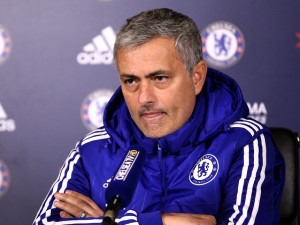 Naším cílem je teď spíše top six, říká po další blamáži Chelsea José Mourinho