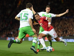 Manchester United čeká zápas podzimu ve Wolfsburgu, Sevilla věří proti Juventusu v zázrak