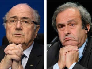 Blatter s Platinim nesmějí osm let působit ve fotbale