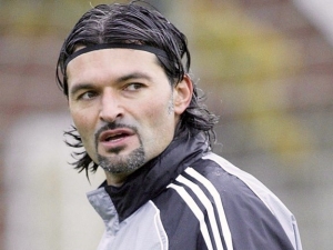 Pavel Srníček je po zástavě srdce ve stabilizovaném stavu