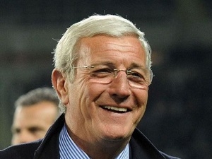 Marcello Lippi zvažuje návrat k trénování