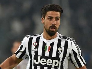 Juventus přišel o zraněného Samiho Khediru