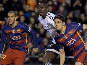 Barcelona uhrála ve Valencii remízu a zajistila si postup do finále poháru