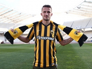 Pekhart poprvé skóroval za AEK Atény