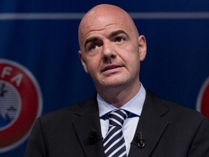 Infantino chce dát více na názor samotných fotbalistů