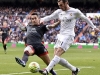 Hastroš Bale? Ne, děravé štulpny má schválně. Proti zraněním