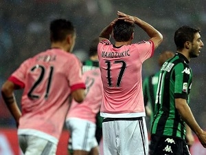 Dokáže Sassuolo zaskočit Juventus Turín? Inter hostí Bolognu a Neapol čeká duel v Bergamu