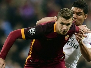 Edin Džeko má stále důvěru trenéra Luciana Spallettiho