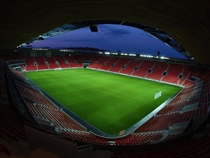 Čínští majitelé fotbalové Slavie jsou blízko ke koupi stadionu