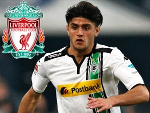 Výborný běžec, driblér i vytříbený nahrávač – to je Mahmoud Dahoud, nový terč Liverpoolu