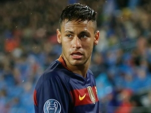 Neymar požaduje v Barceloně pětinásobek současného platu