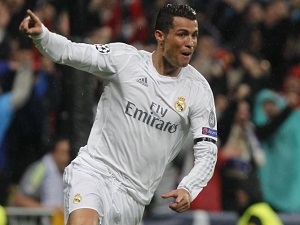 Tahoun Ronaldo sám otočil hattrickem zápas s Wolfsburgem, poprvé v historii jde do semifinále Manchester City