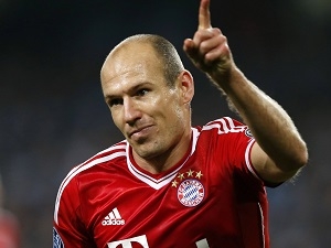 Guardiola: Byl by to zázrak, kdyby Robben stihl zápas proti Atléticu Madrid