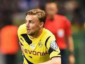 Dortmund prodloužil smlouvu s obráncem Marcelem Schmelzerem