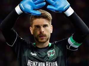 Zieler v létě opustí sestupující Hannover