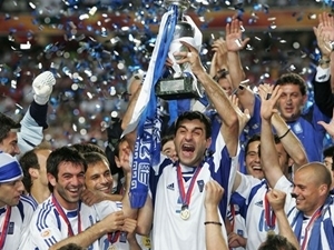 Historie EURA - 2004: Destruktivní Řecko ovládlo fotbalovou Evropu, našim vystavilo stopku v semifinále